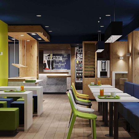 Ibis Budget Poitiers Nord Futuroscope Чассенеуил-Ду-Поитоу Экстерьер фото