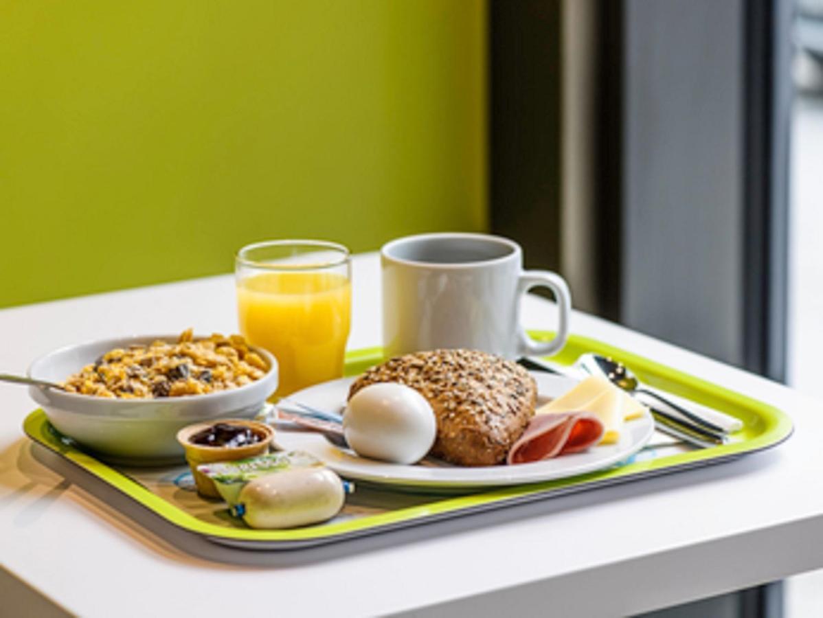 Ibis Budget Poitiers Nord Futuroscope Чассенеуил-Ду-Поитоу Экстерьер фото