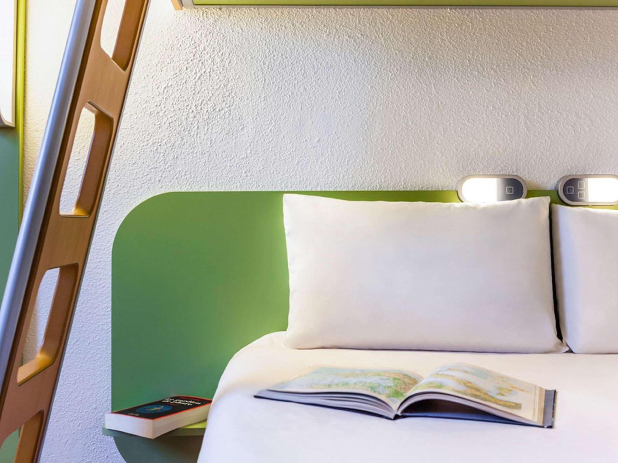 Ibis Budget Poitiers Nord Futuroscope Чассенеуил-Ду-Поитоу Экстерьер фото